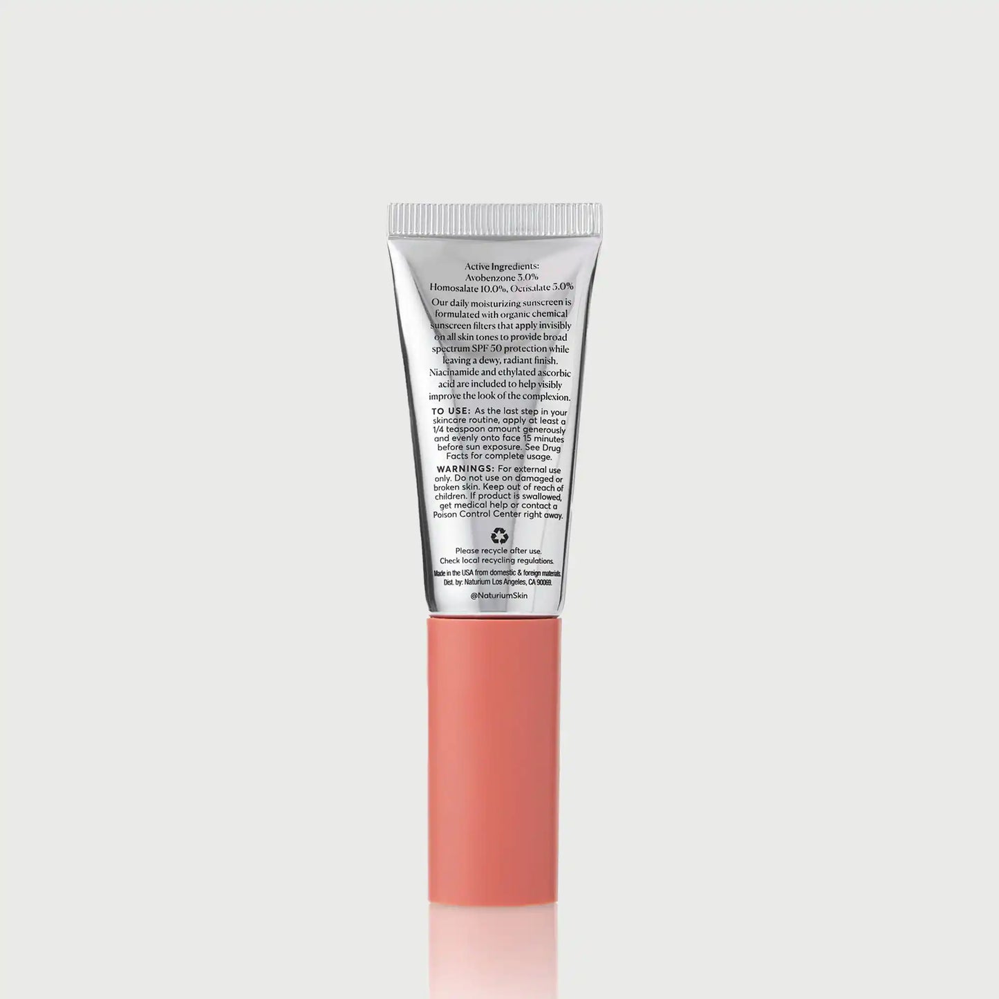 dew-glow-moisturizer-spf-50-travel-size-k5 NATR-10157_Dew-Glow-Moisturizer-SPF-50-Mini_back_capon_bonebkgd_d7cb9bbb-e294-42e2-8d5a-28c73c09b5b5.webp