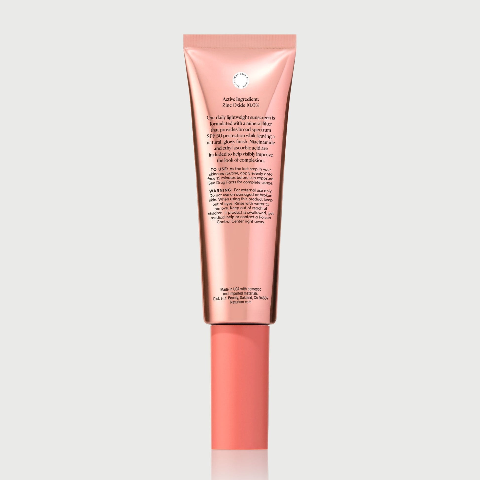 dew-glow-moisturizer-mineral-spf-50-i6 NATR-10163_Dew-Glow-Moisturizer-Mineral-SPF_back_capon-bonebkgd_a99e231e-ca92-4014-addb-f1e7b794e9ab.jpg
