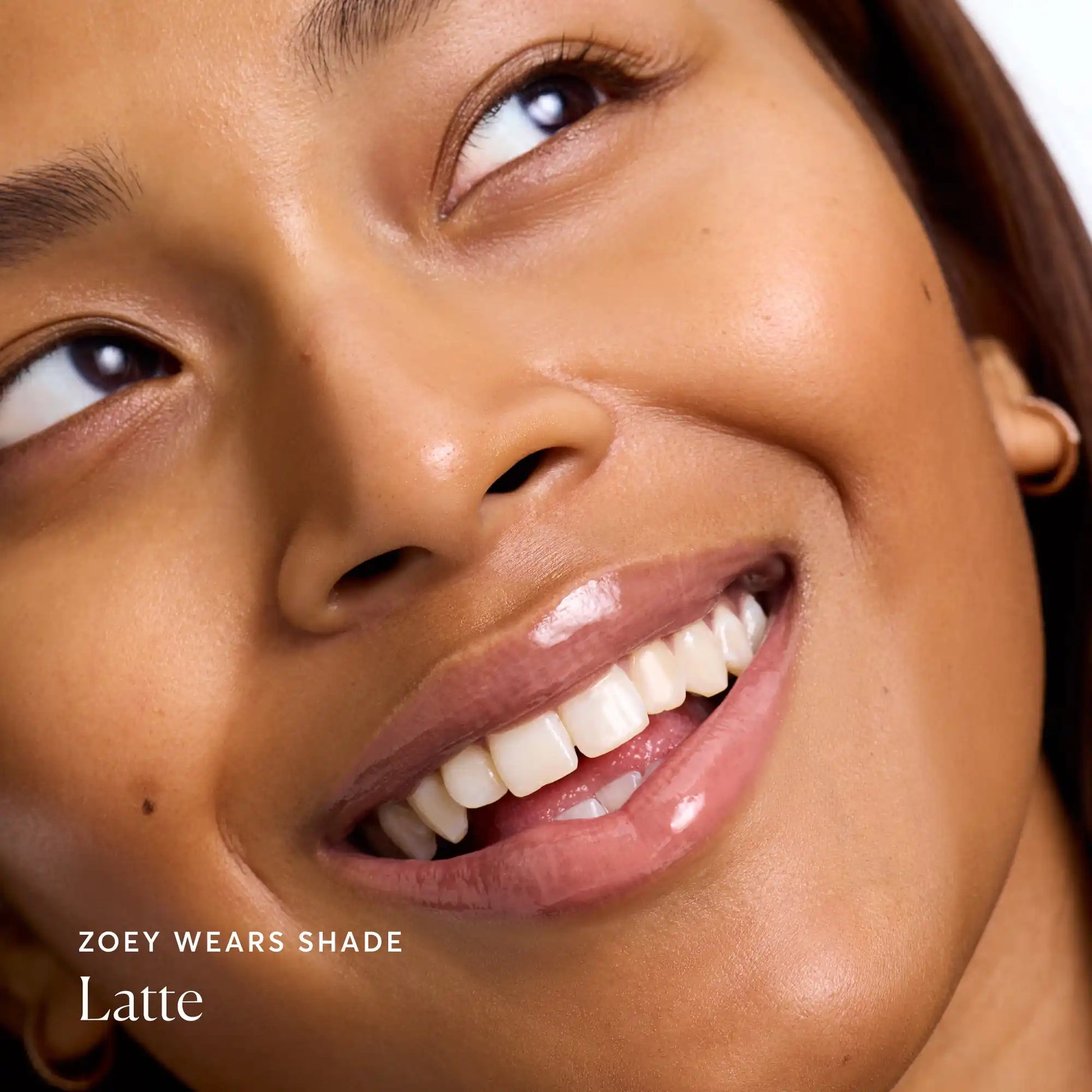 phyto-glow-lip-balm-latte-a6 NATR-60110-Alt-Images-Phyto-Glow-Lip-Balm-Latte-04.webp