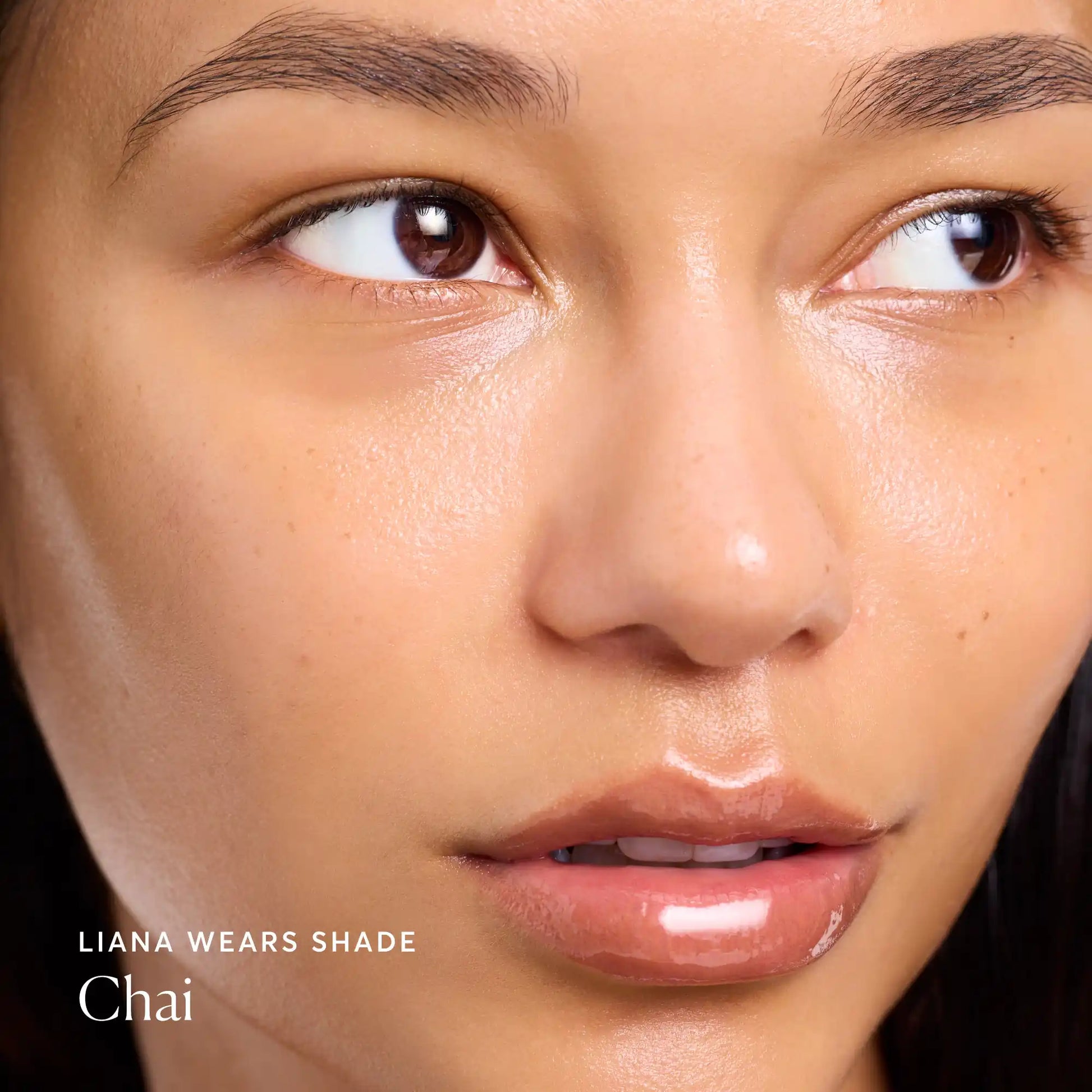 phyto-glow-lip-balm-chai-t9 NATR-60111-Alt-Images-Phyto-Glow-Lip-Balm-Chai-04.webp