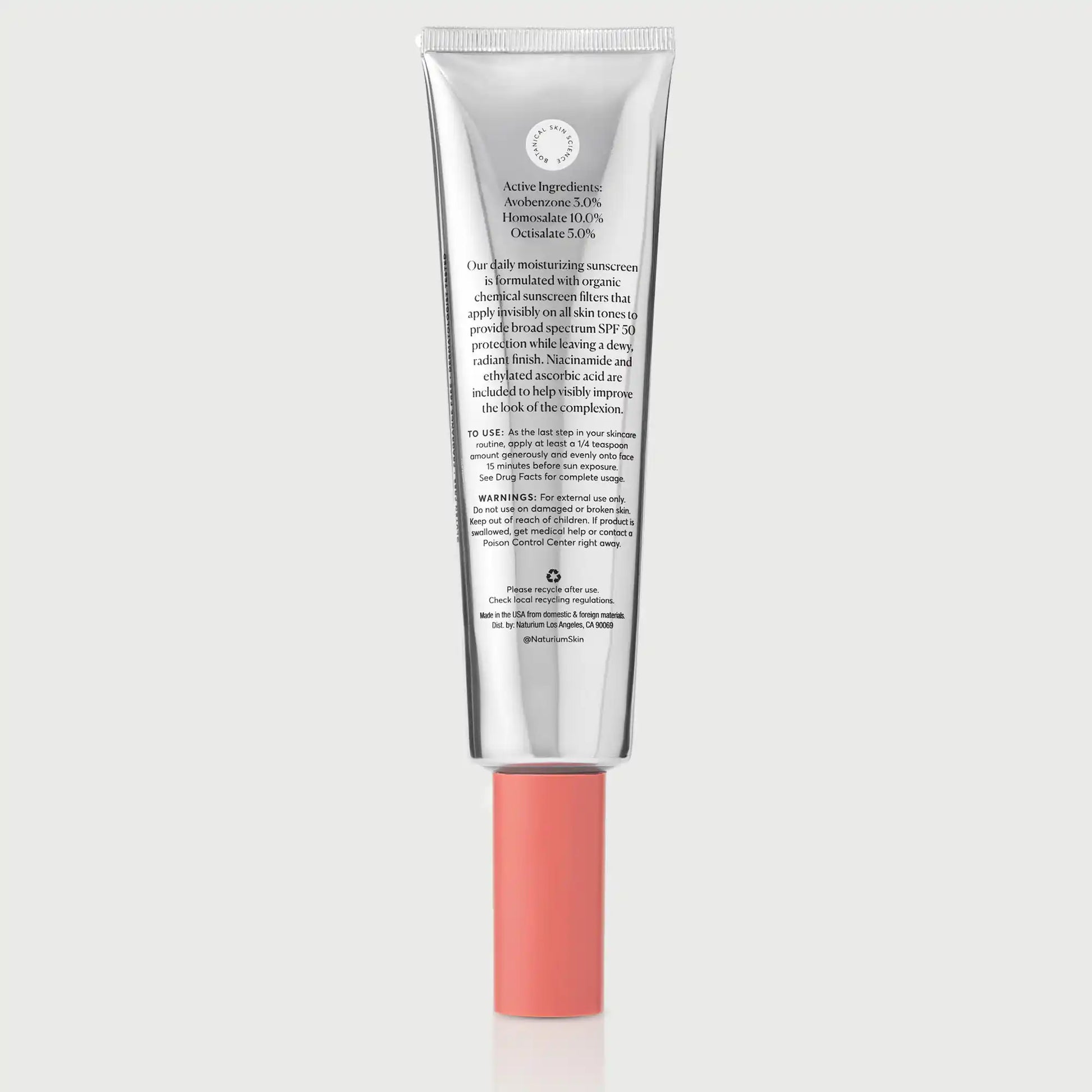 dew-glow-moisturizer-spf-50-jumbo-s4 NATR_Dew_Glow_Jumbo_Back_CapOn_bonebkgd.webp