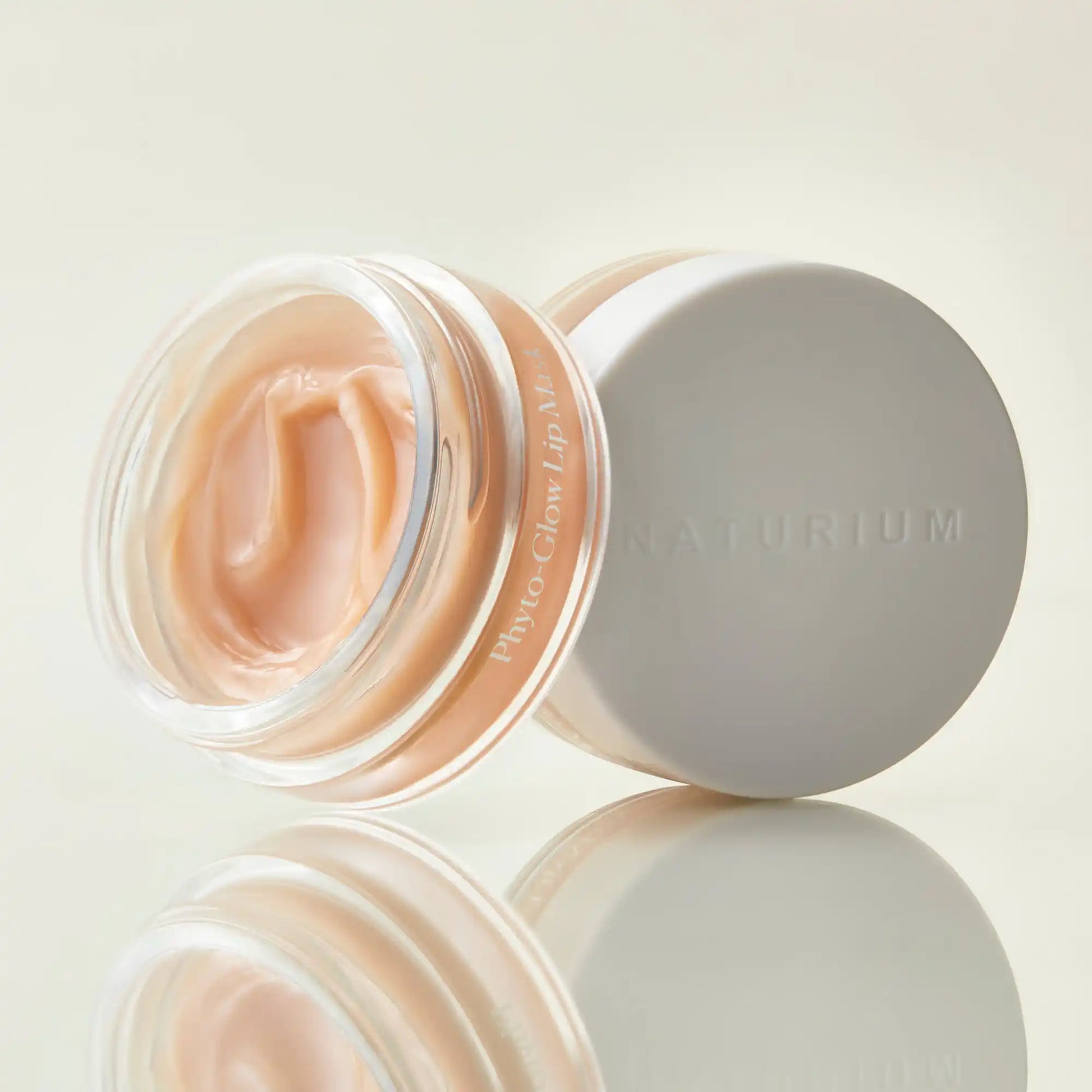 phyto-glow-lip-mask-u7 phyto-lipmask_0607-crop.webp