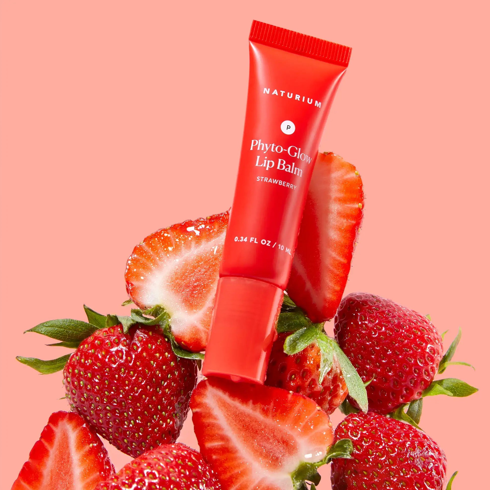 phyto-glow-lip-balm-strawberry-s2 phytoglow_0321-crop.webp