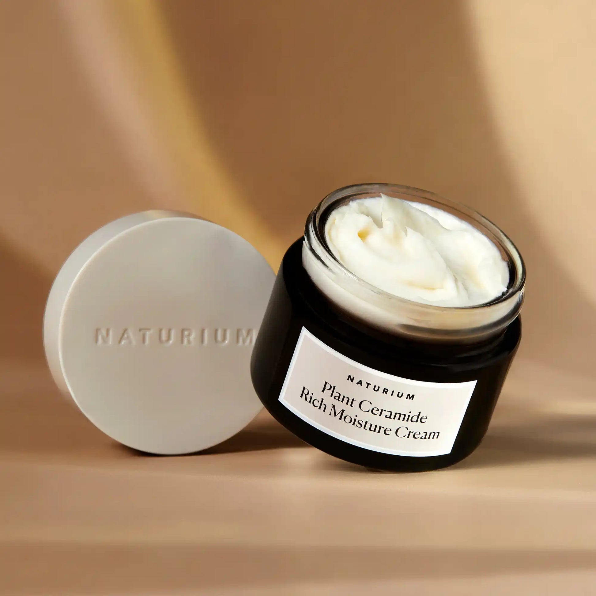 plant-ceramide-rich-moisture-cream-l0 plantceramide_0154-crop_1.webp